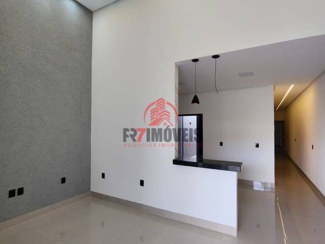 #2974 - Casa para Venda em Goiânia - GO - 3