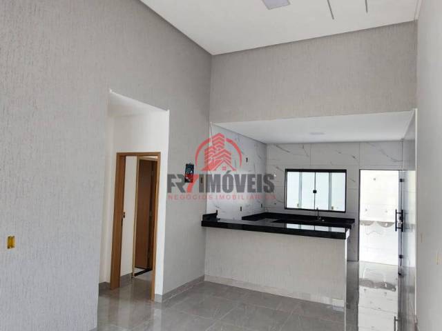 #2982 - Casa para Venda em Goiânia - GO - 3