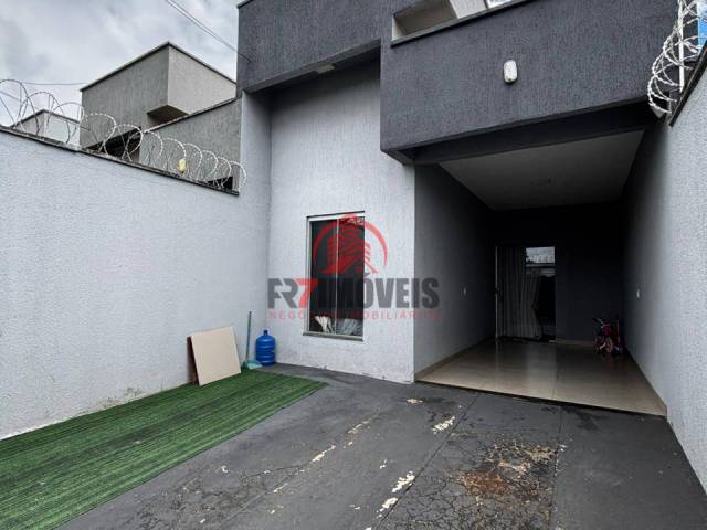 #2988 - Casa para Venda em Goiânia - GO - 1