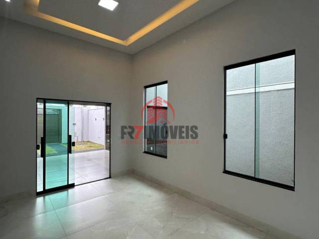 #2989 - Casa para Venda em Goiânia - GO