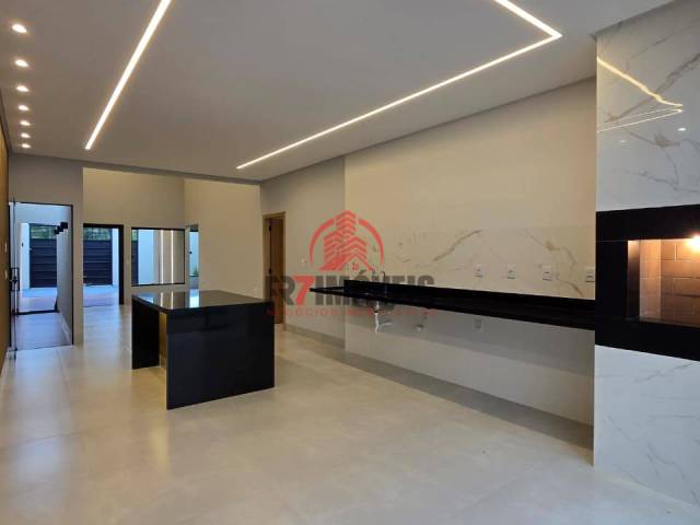 #3001 - Casa para Venda em Goiânia - GO