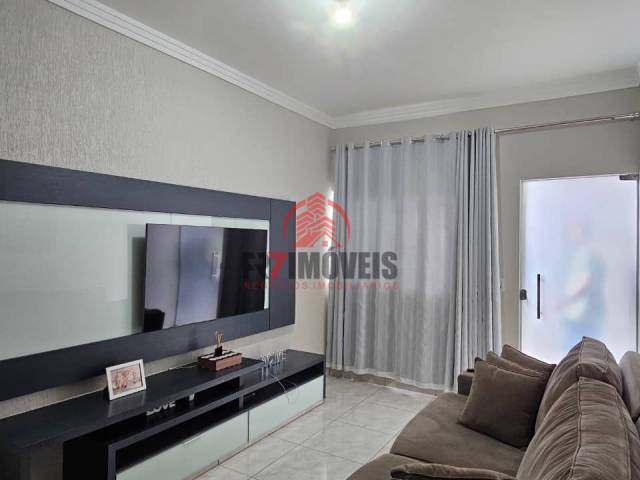 #3022 - Casa para Venda em Goiânia - GO - 2