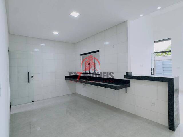 #3031 - Casa para Venda em Goiânia - GO - 3