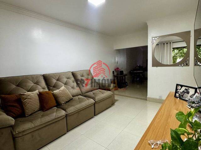 #3049 - Casa em condomínio para Venda em Goiânia - GO - 2