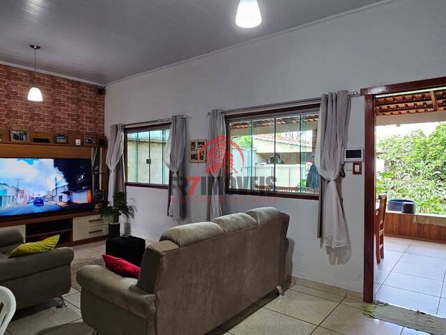 Casa para Venda em Santo Antônio de Goiás - 4