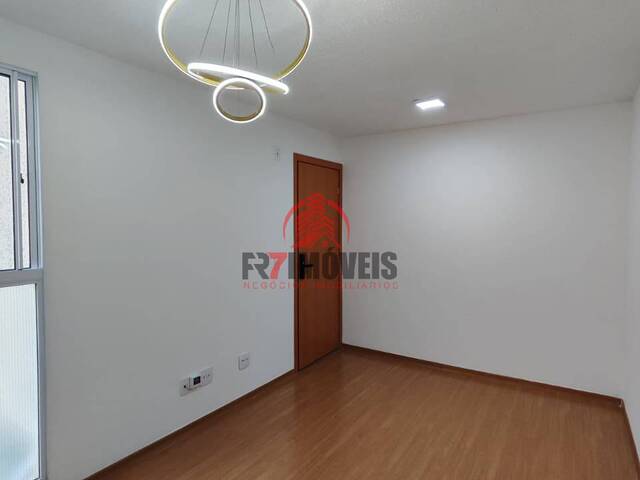 #3070 - Apartamento para Venda em Goiânia - GO - 3