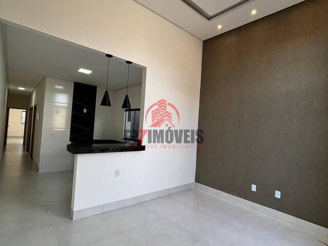 #3073 - Casa para Venda em Goiânia - GO - 3