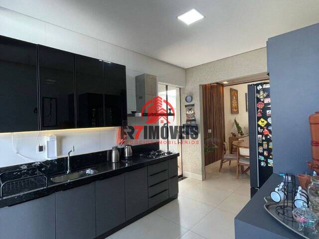 Casa para Venda em Goiânia - 4