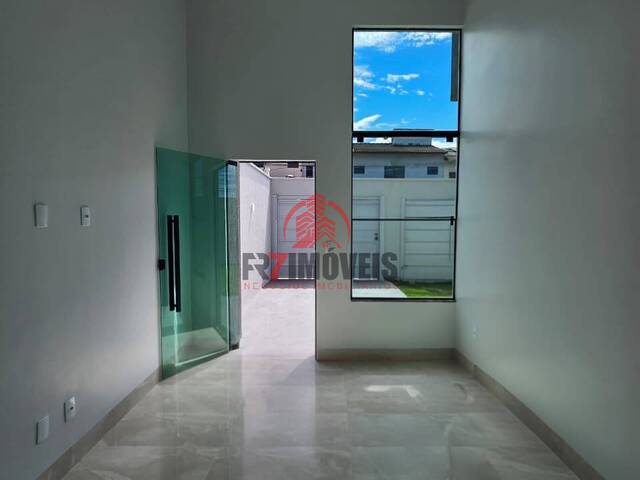 #3094 - Casa para Venda em Goiânia - GO