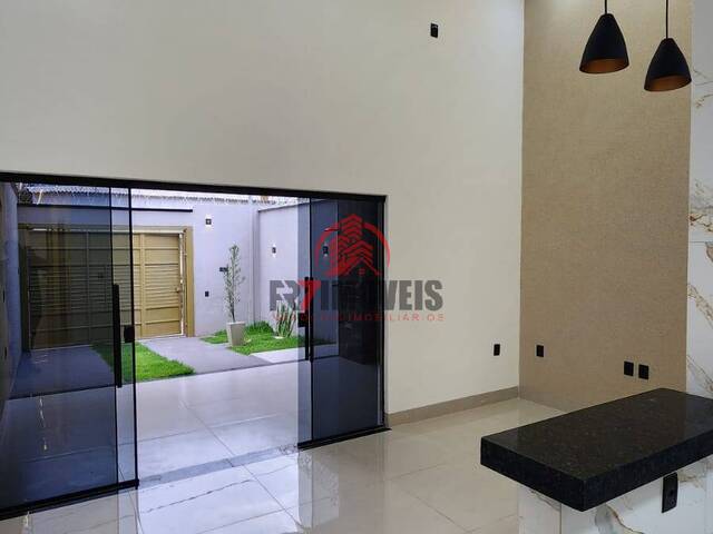 #3098 - Casa para Venda em Goiânia - GO - 2