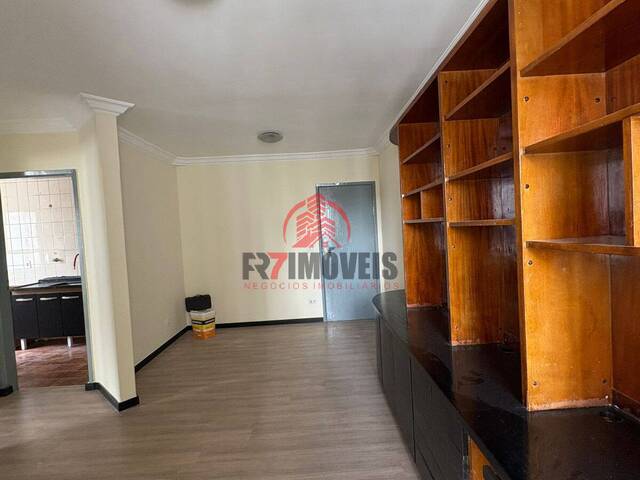 #3102 - Apartamento para Venda em Goiânia - GO - 2