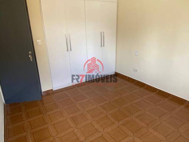 Apartamento para Venda em Goiânia - 4
