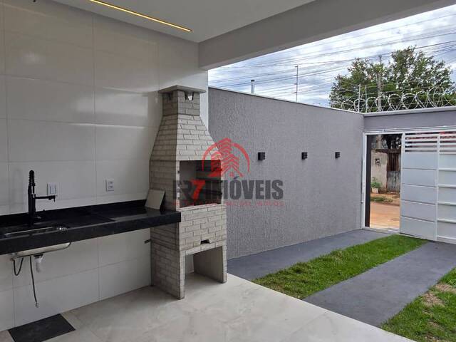 #3006 - Casa para Venda em Goiânia - GO