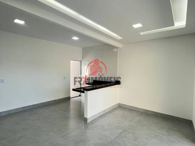 Casa para Venda em Goiânia - 2