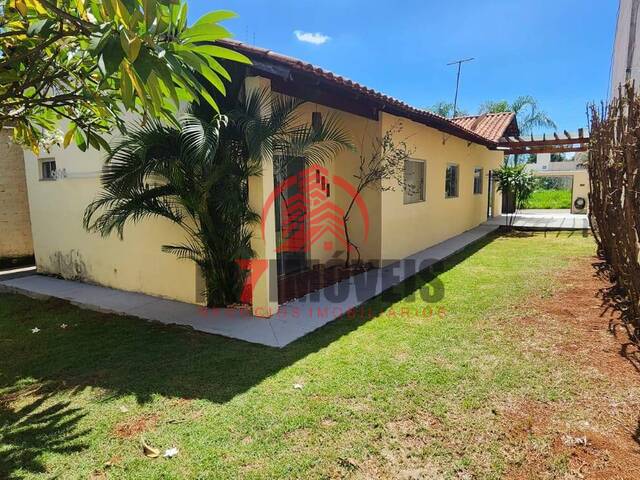 #2822 - Casa para Venda em Goiânia - GO - 2