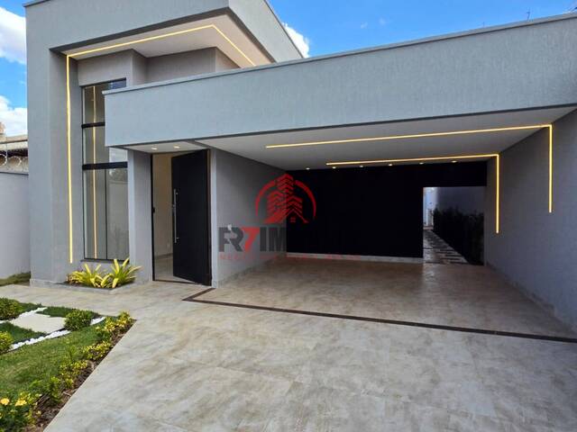 #2830 - Casa para Venda em Goiânia - GO
