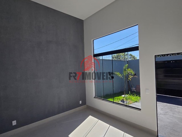 #2957 - Casa para Venda em Goiânia - GO - 3