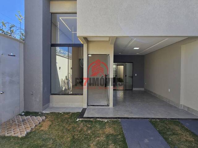 #2965 - Casa para Venda em Goiânia - GO - 3