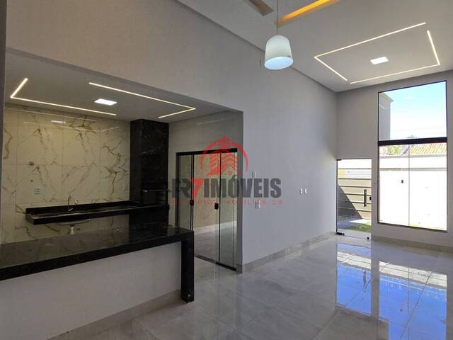 #2965 - Casa para Venda em Goiânia - GO - 2