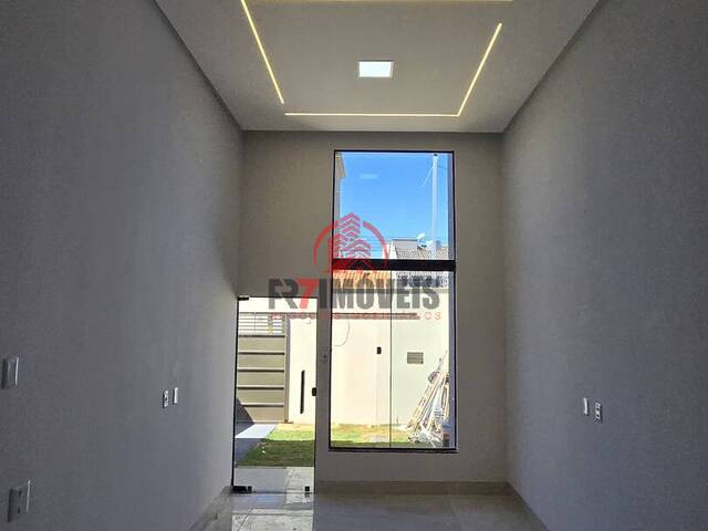 Casa para Venda em Goiânia - 4